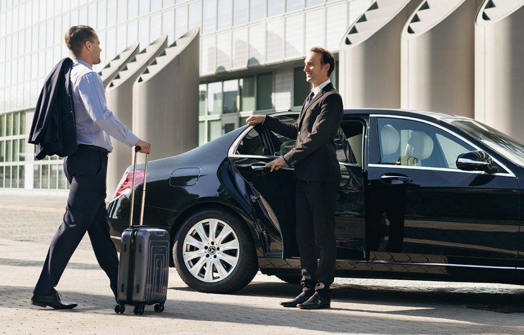 Professional Chauffeur Service in Coral Springs Airport Ride